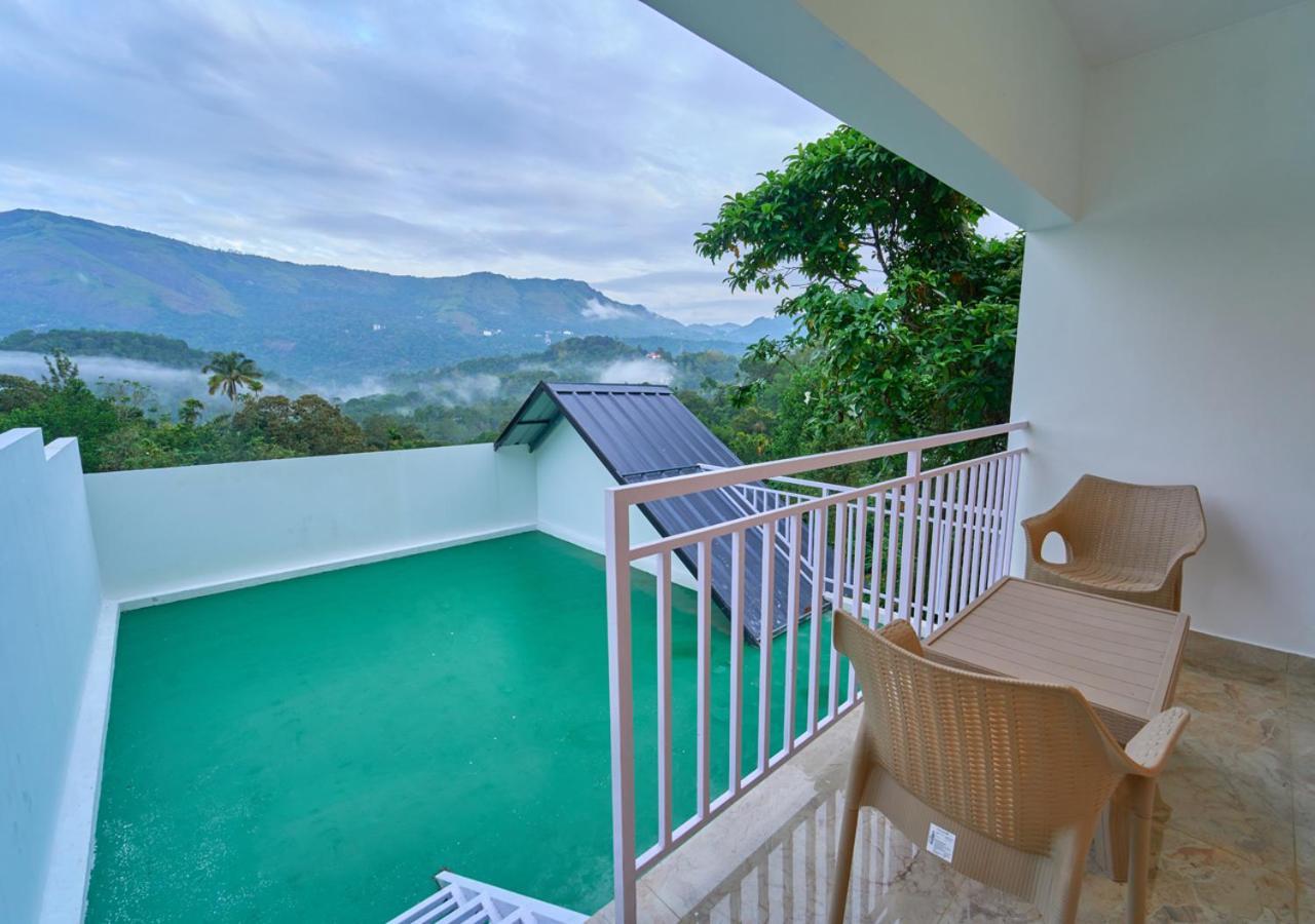 Ice Mist Pool Resort Munnar By Voye Homes Eksteriør billede