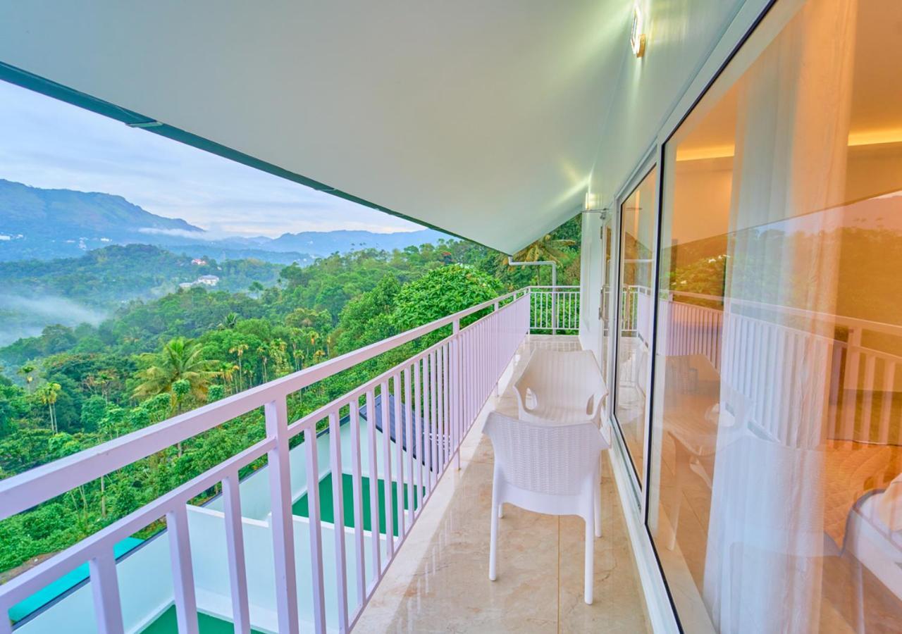 Ice Mist Pool Resort Munnar By Voye Homes Eksteriør billede